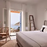 Eutopia Sifnos Bed & Breakfast 4*