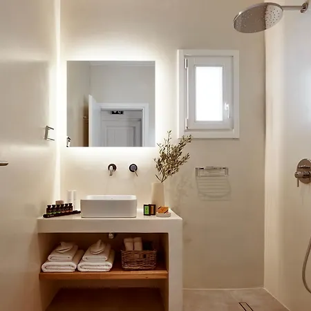 Eutopia Sifnos לינה וארוחת בוקר 4*